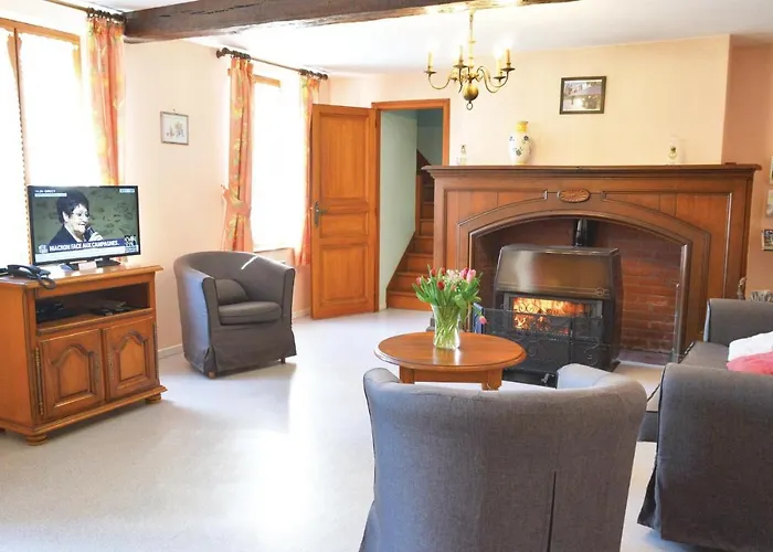 St-1184 Holiday home Parfondeval (Aisne)