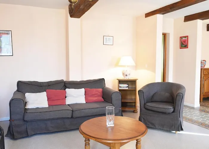 St-1184 Holiday home Parfondeval (Aisne)